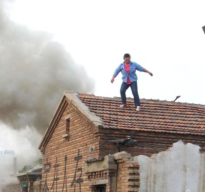 9月8日早,河北省沧州地区黄骅市沈庄片区一民房被强制拆除.