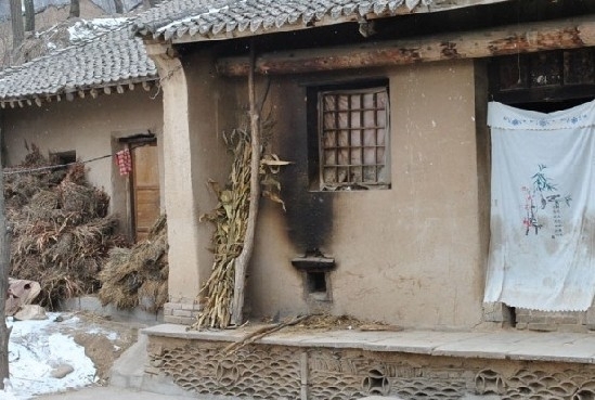 实拍中国最贫穷的农村 令人心酸的农村房子