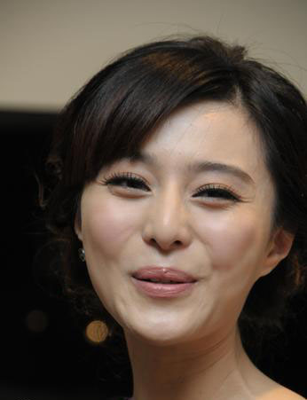 钢铁侠3范冰冰或将出演盘点无ps素颜照