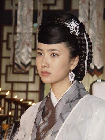 印小天打人事件是炒作边潇潇家居照大图集