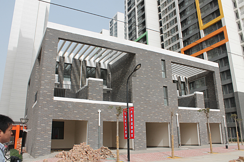 开通幸福之旅安联青年城公交通车仪式举行