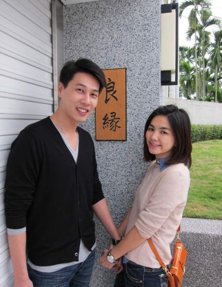 共摆50桌,与好姐妹selina相比来说,因老公亲友大多在马来西亚,因此