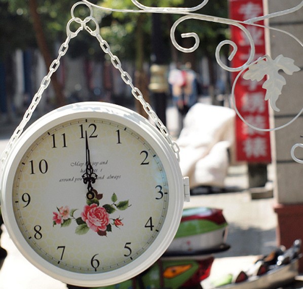艺术 创意 10款时尚钟表陪伴每一秒(组图)