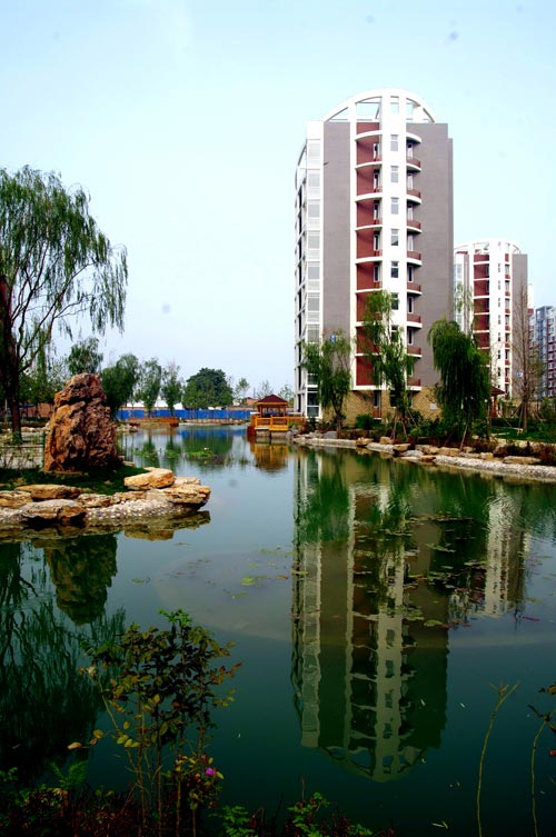 景观巡展之丽景蓝湾 蓝湾湖畔的一抹彩虹