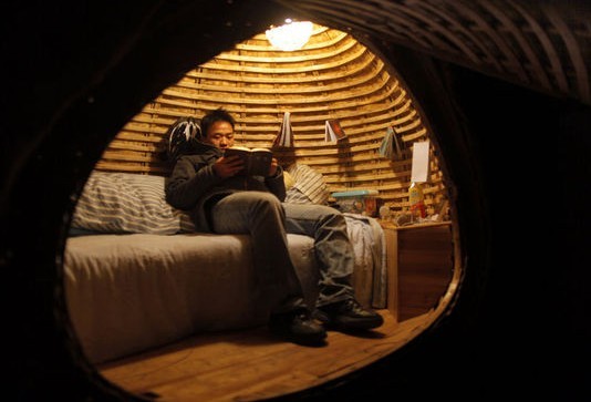 5万元 20平方米左右,楼下就是江汉路,这样的"蜗居房"值得买吗?