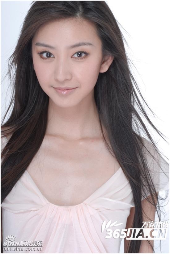 曝唐一菲怀孕奉子成婚凌潇肃陪同产检细心呵护