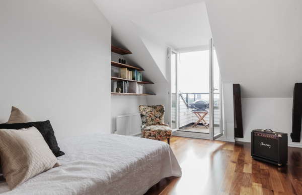 92平米精致简约跃层设计 小户软装经典(组图)