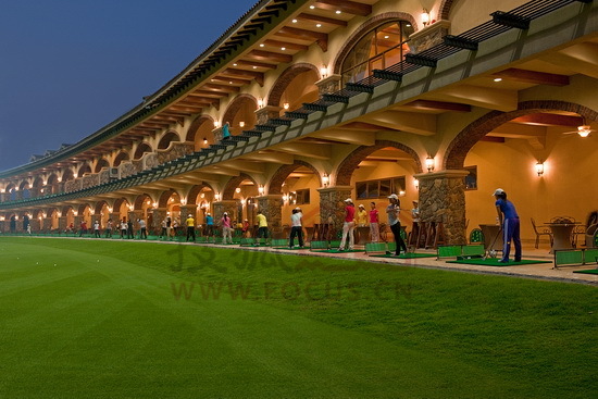 狮子湖高尔夫球练习场