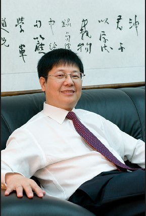 九龙港董事长陈学军诠释昨天今天和明天