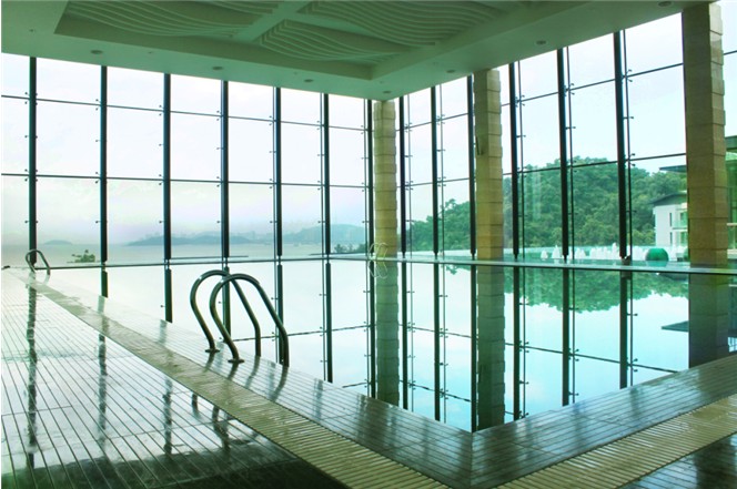 银海湾会所无边际泳池体验日感受中海精品理念