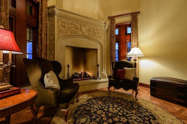 世界末日的奢华美国德州奥斯汀欧式城堡别墅