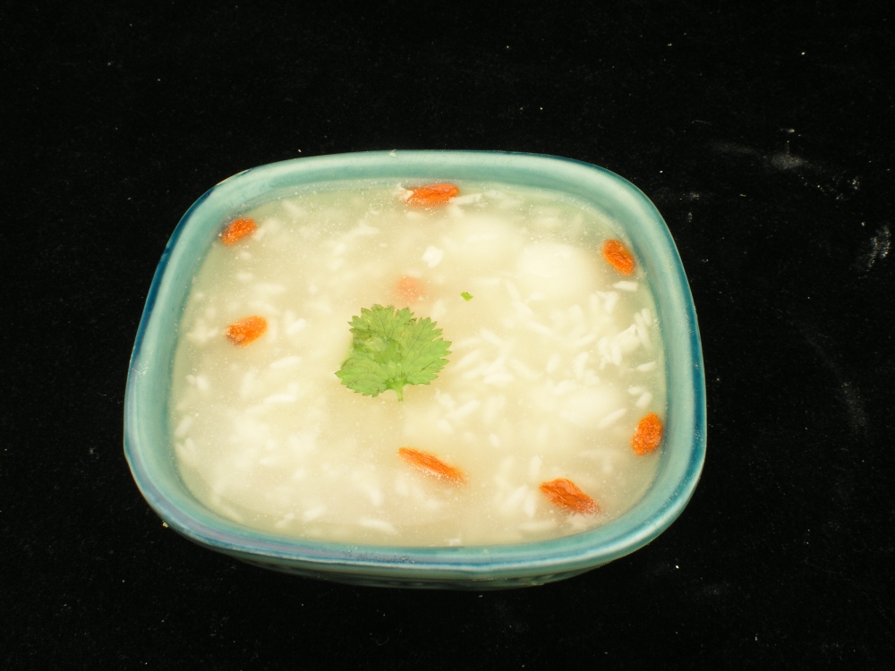 下一组   2013年01月24日14:10搜狐焦点网   四川:初一早上吃醪糟汤圆