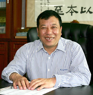 江西首富黄泽兰"二连庄" 净资产达14亿美元