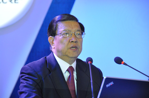 龙永图:改革红利是中国经济的驱动力