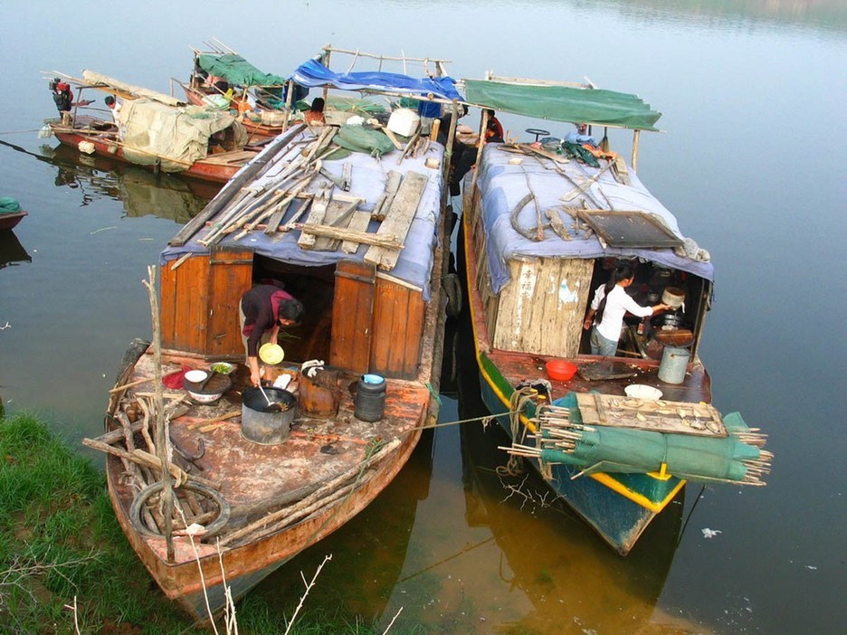 黄河上的船屋人家实景组图