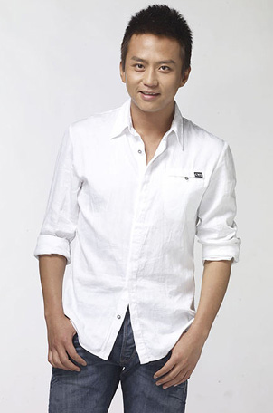 《中国合伙人》博口碑 邓超家居照曝光