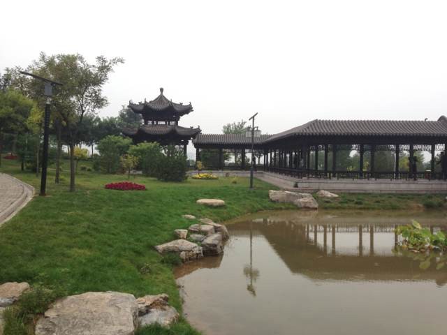 太原玉泉山森林公園美景如畫