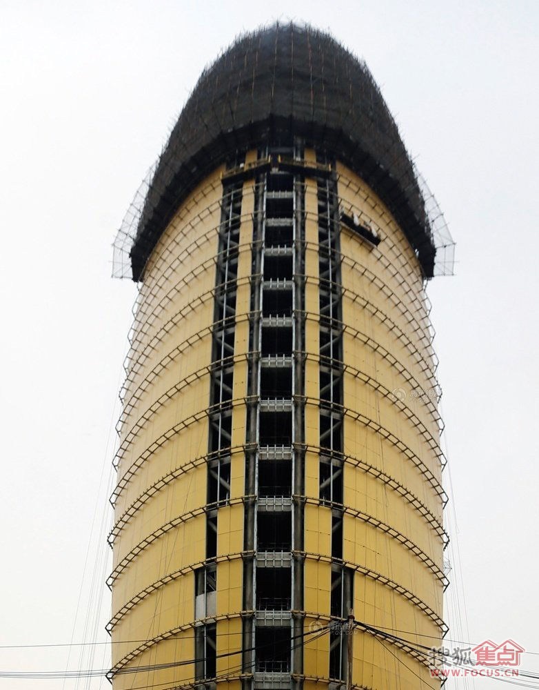 土豪金不是新大楼最终外表现在只是过渡阶段