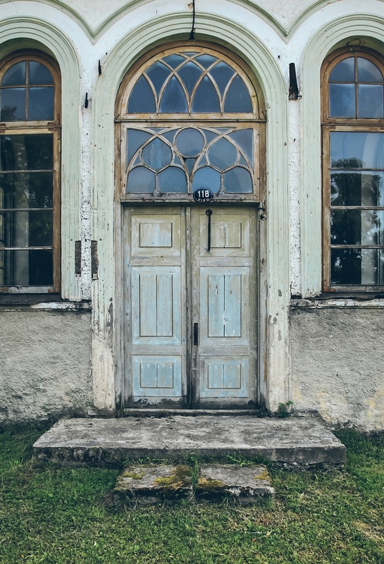 摄影师欧洲拍摄门展现建筑之美(组图)