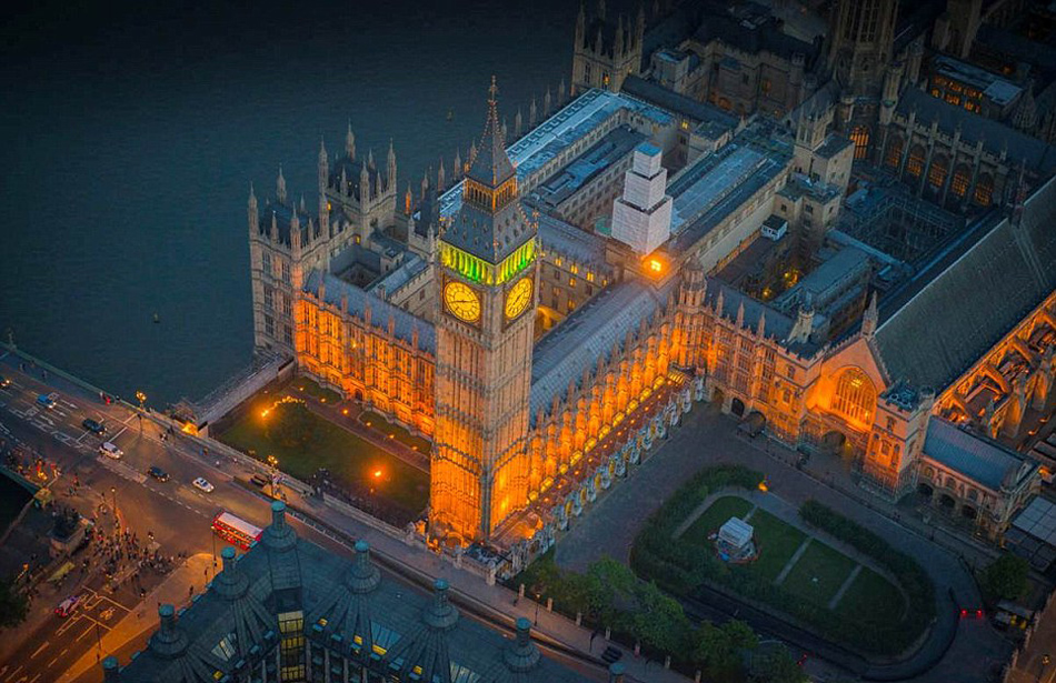 英航拍师700米高空拍伦敦鸟瞰图组图