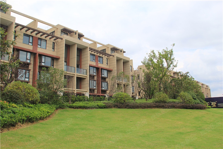 银城蓝溪郡·叠粹