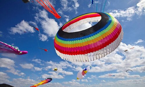 情歌王子品冠即将唱响英国宫国际风筝节