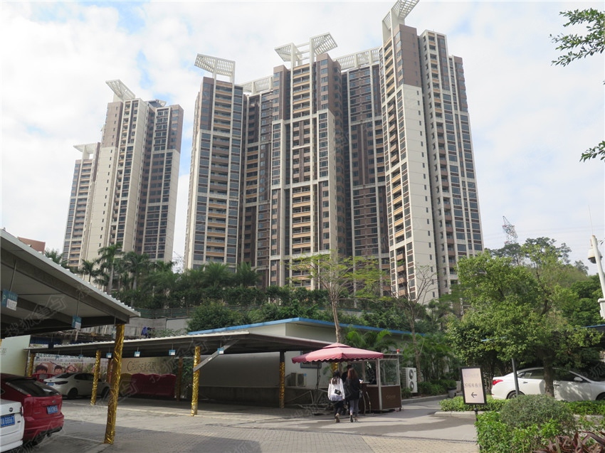 【编辑点评】金名都位于白云区金沙洲里广路6-8号,是集商住,休闲,娱乐