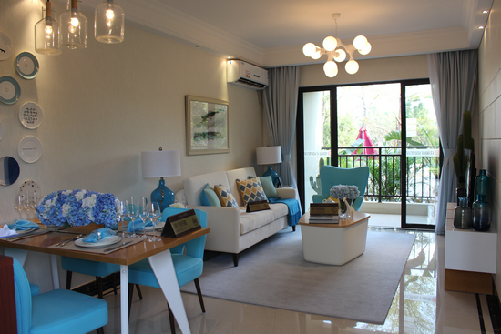 对外开放的样板房有3套,分别为75㎡两房,89㎡3房,105㎡3房