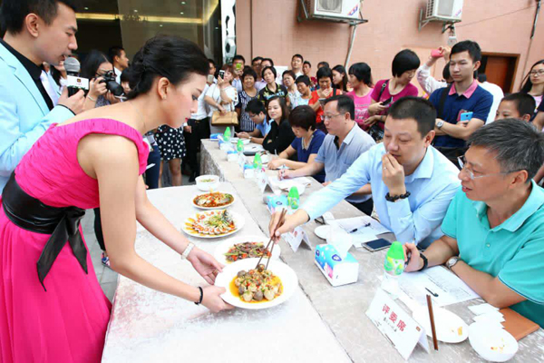 美食大赛圆满落幕 心海定制平台开启商铺定制时代