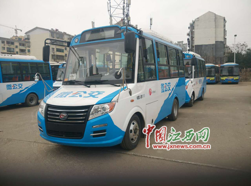 1月3日,全国政协委员吐槽南昌微公交难等的言论在互联网上引发舆论