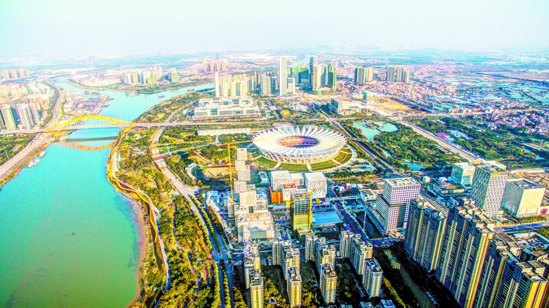 2月9日,鸟瞰佛山新城一河两岸.