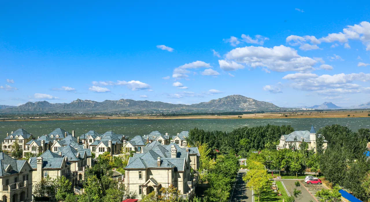 拉斐水岸观湖独栋 压轴亮相