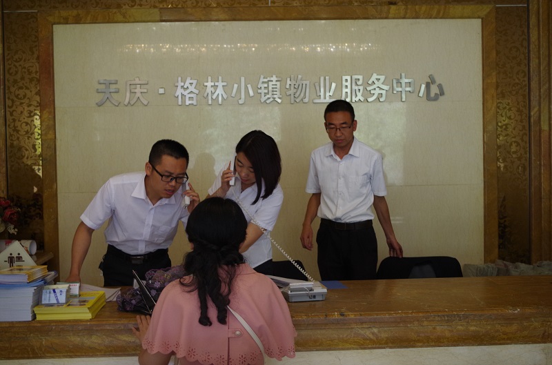 8分钟解救受困人员 天庆格林小镇打造安全社区