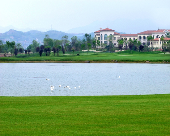 乐湾国际城顶级配套 打造豪华社区