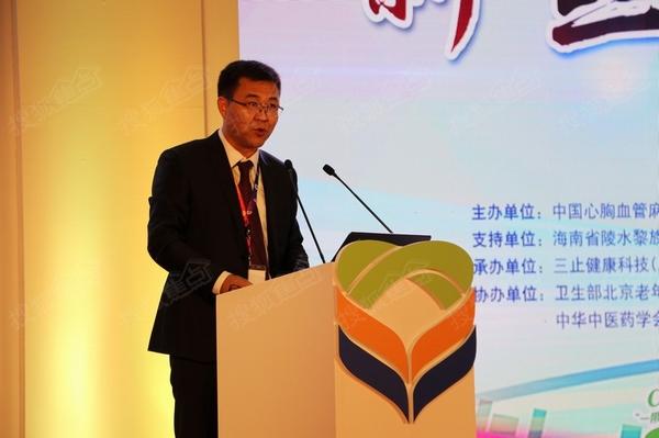 陵水副县长贾彬:地产经济健康产业结合是未来方向