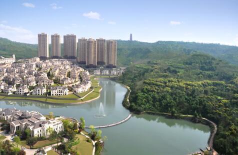 融创凡尔赛花园湖山已熟 畅享多重配套兑现利好