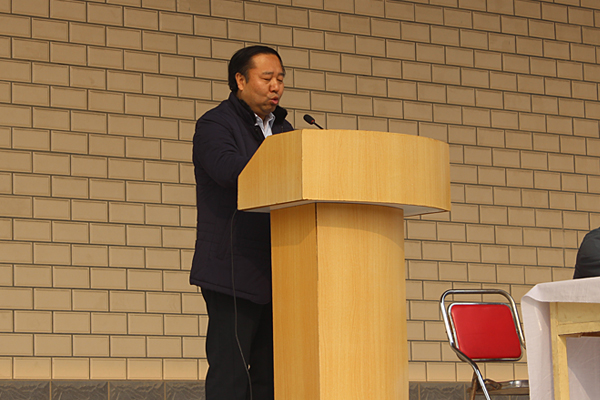 鹿泉一中校长韩爱学讲话