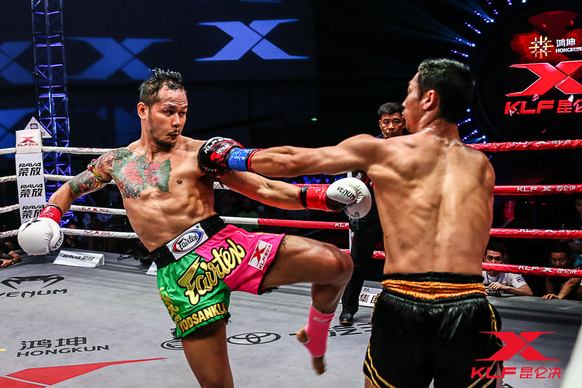 雅桑克莱2连胜 世界拳王争霸昆仑决61三亚站