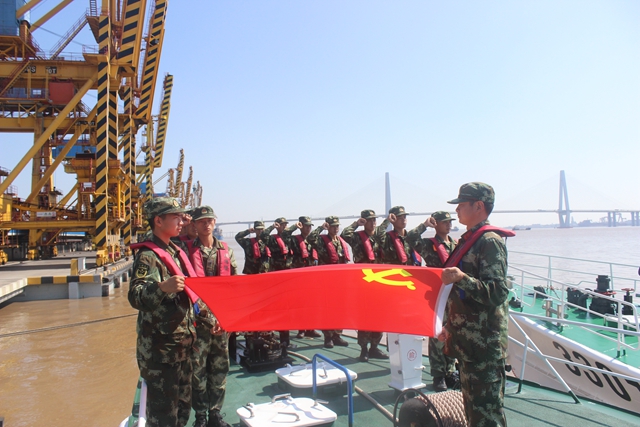 浙江台州海警大队长图片